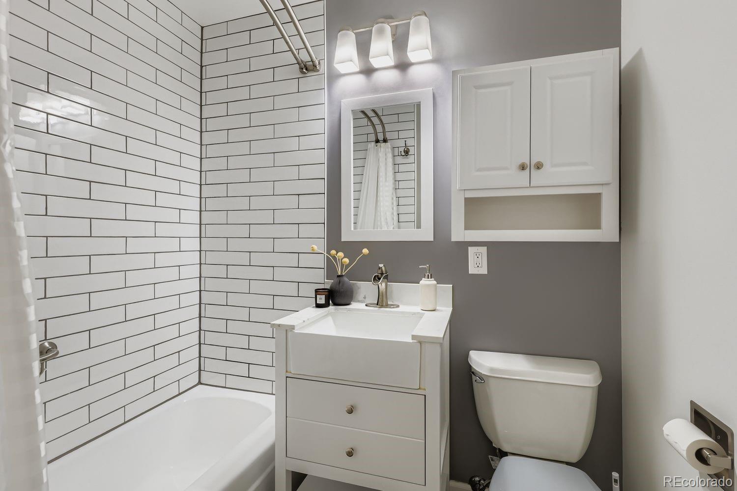 MLS Image #13 for 6773 e baker place,denver, Colorado
