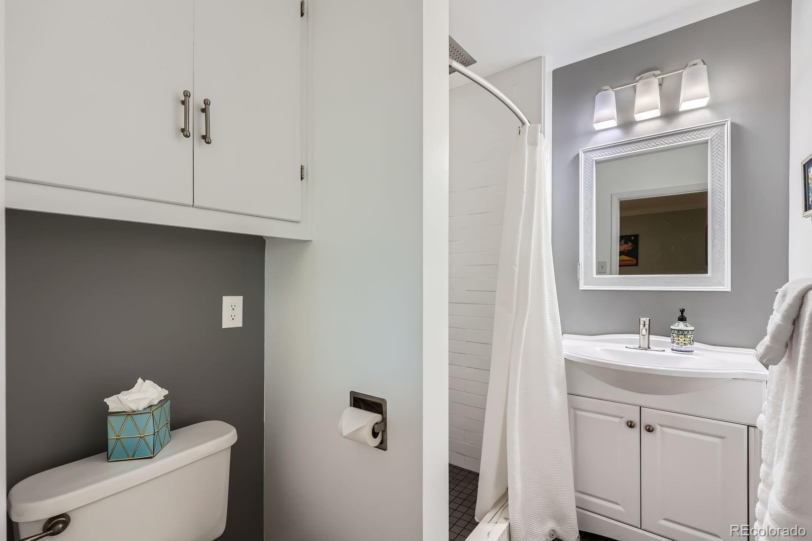 MLS Image #9 for 6773 e baker place,denver, Colorado