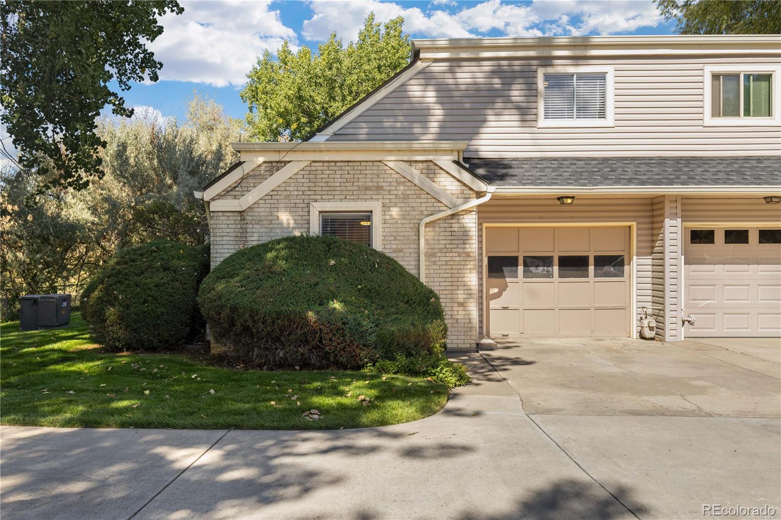 MLS Image #0 for 1659 s lee street b,lakewood, Colorado