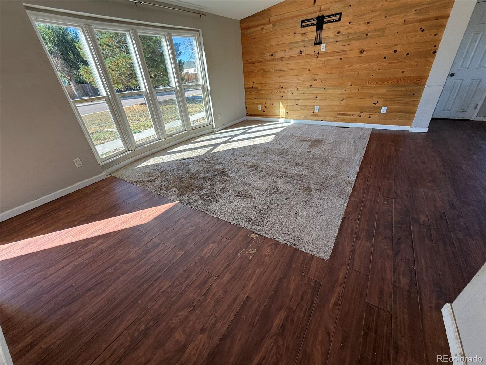 MLS Image #10 for 309 e poplar street,elizabeth, Colorado