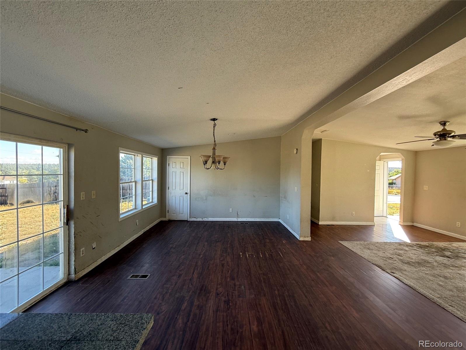MLS Image #11 for 309 e poplar street,elizabeth, Colorado