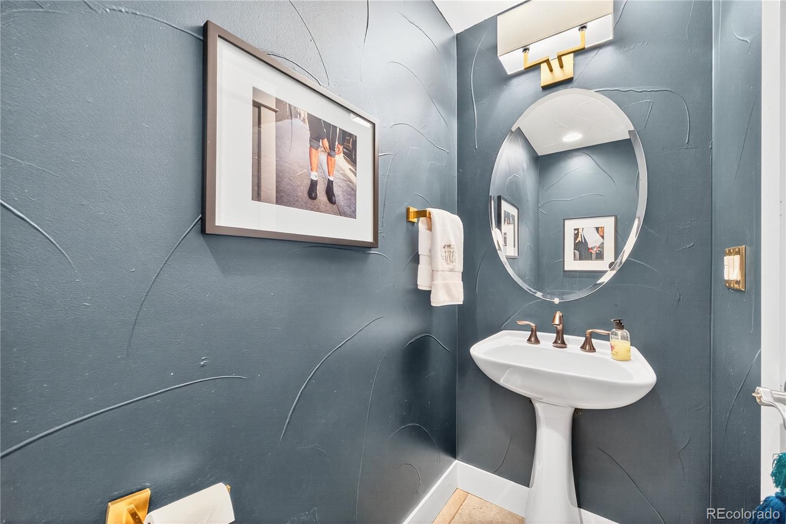 MLS Image #19 for 2644 s sherman street,denver, Colorado