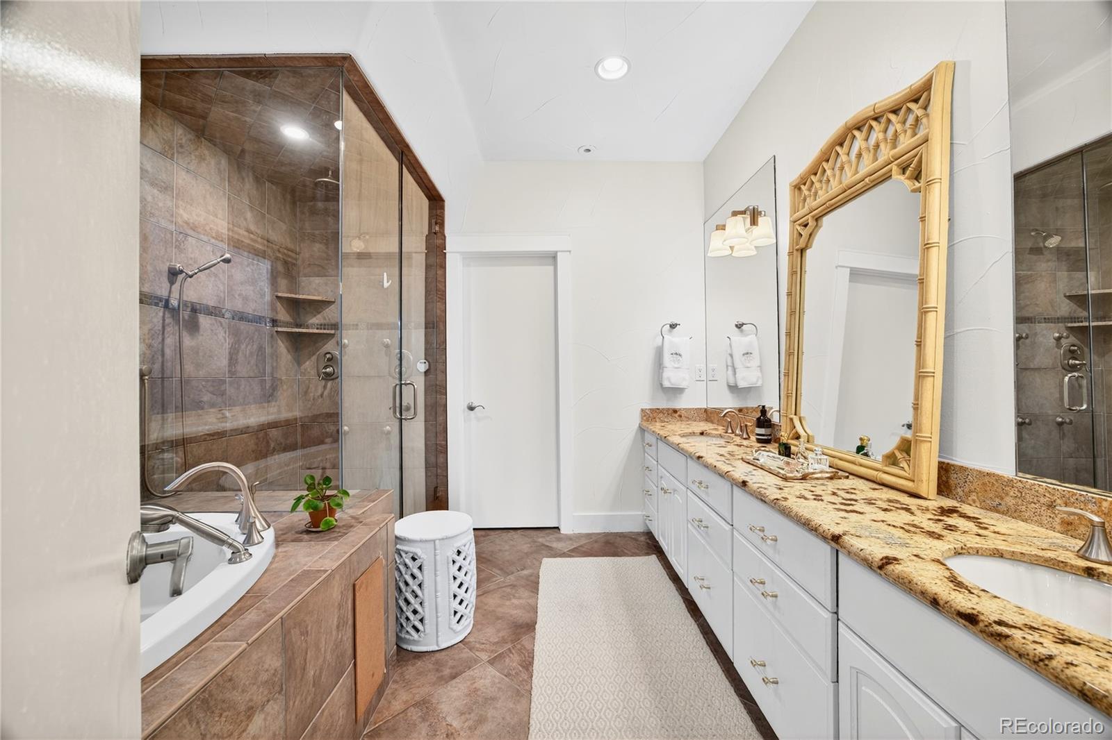 MLS Image #26 for 2644 s sherman street,denver, Colorado