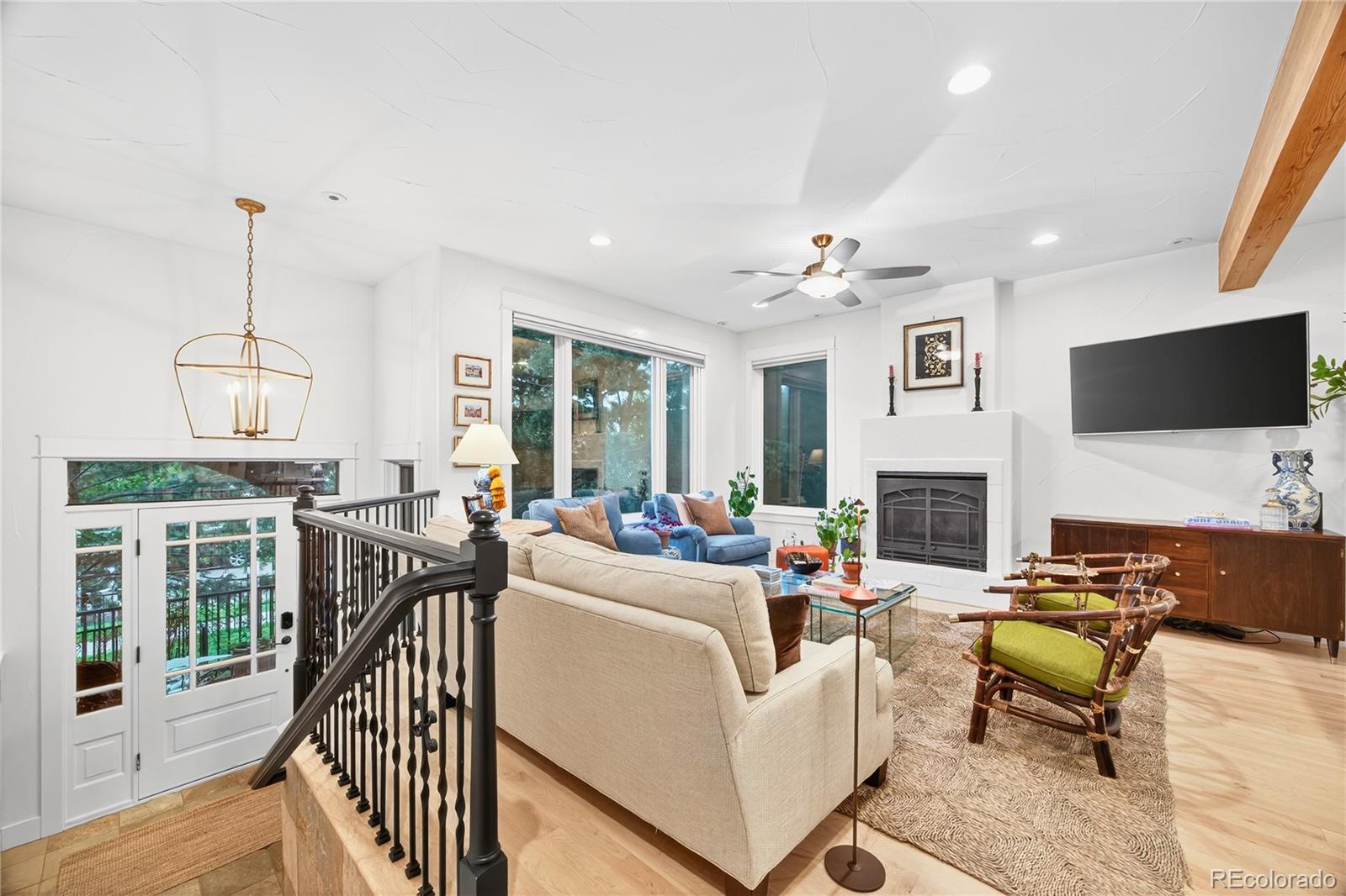 MLS Image #6 for 2644 s sherman street,denver, Colorado
