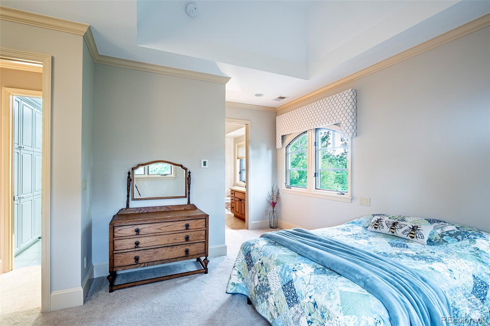 MLS Image #37 for 7450 e 6th avenue,denver, Colorado