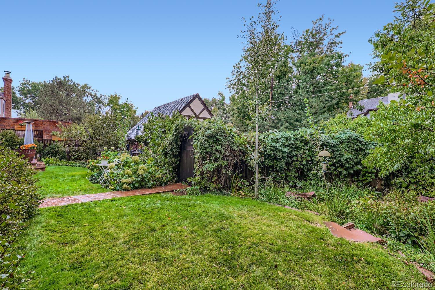 MLS Image #31 for 1795 n monaco parkway,denver, Colorado