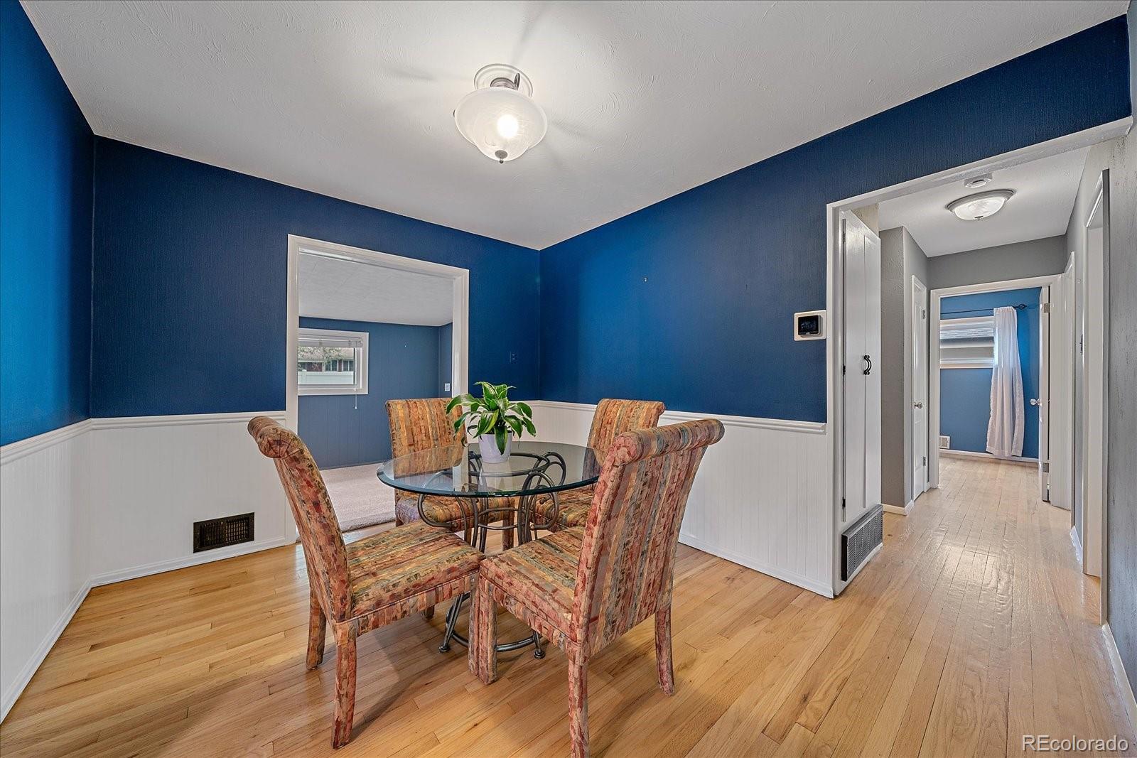 MLS Image #11 for 2540 s cherry street,denver, Colorado