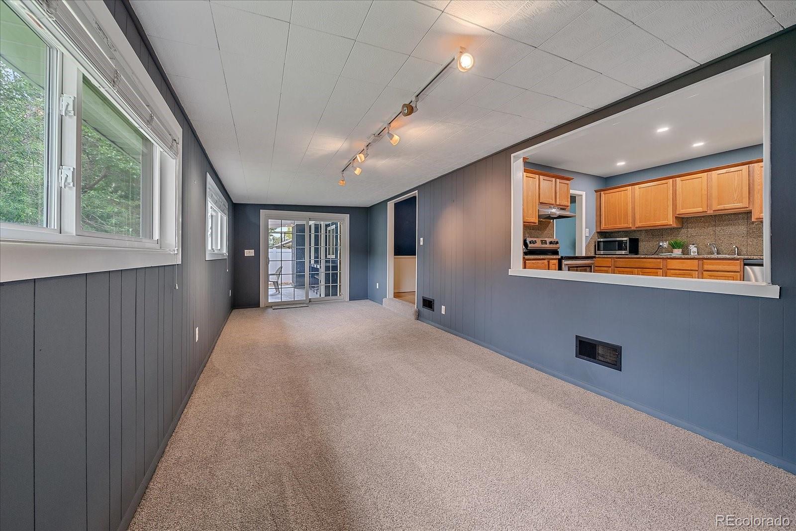 MLS Image #21 for 2540 s cherry street,denver, Colorado