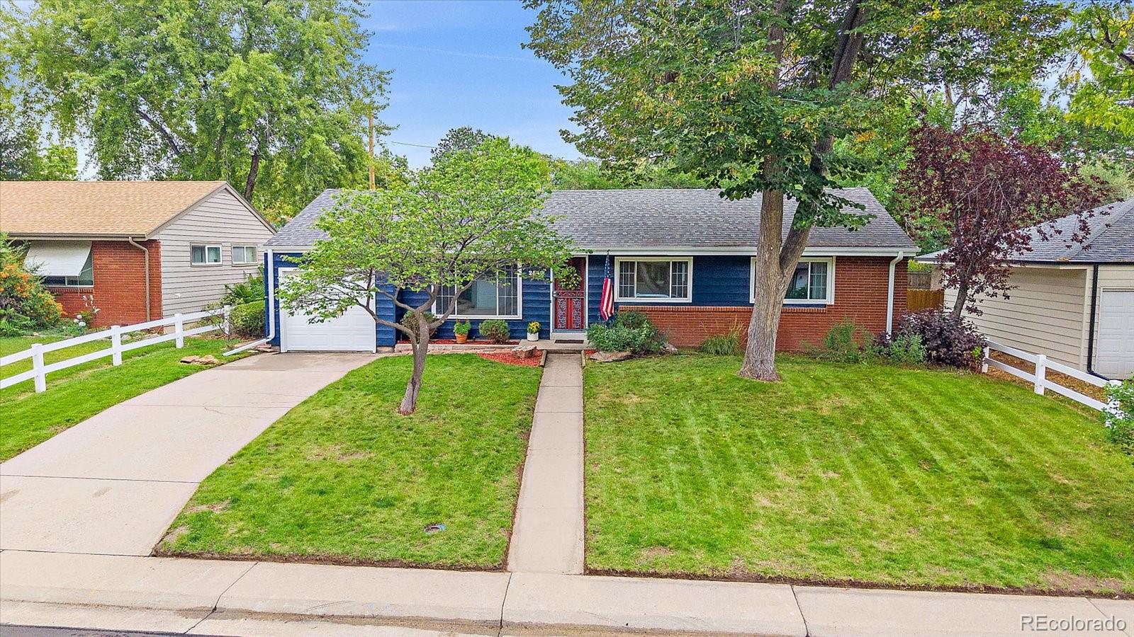 MLS Image #4 for 2540 s cherry street,denver, Colorado
