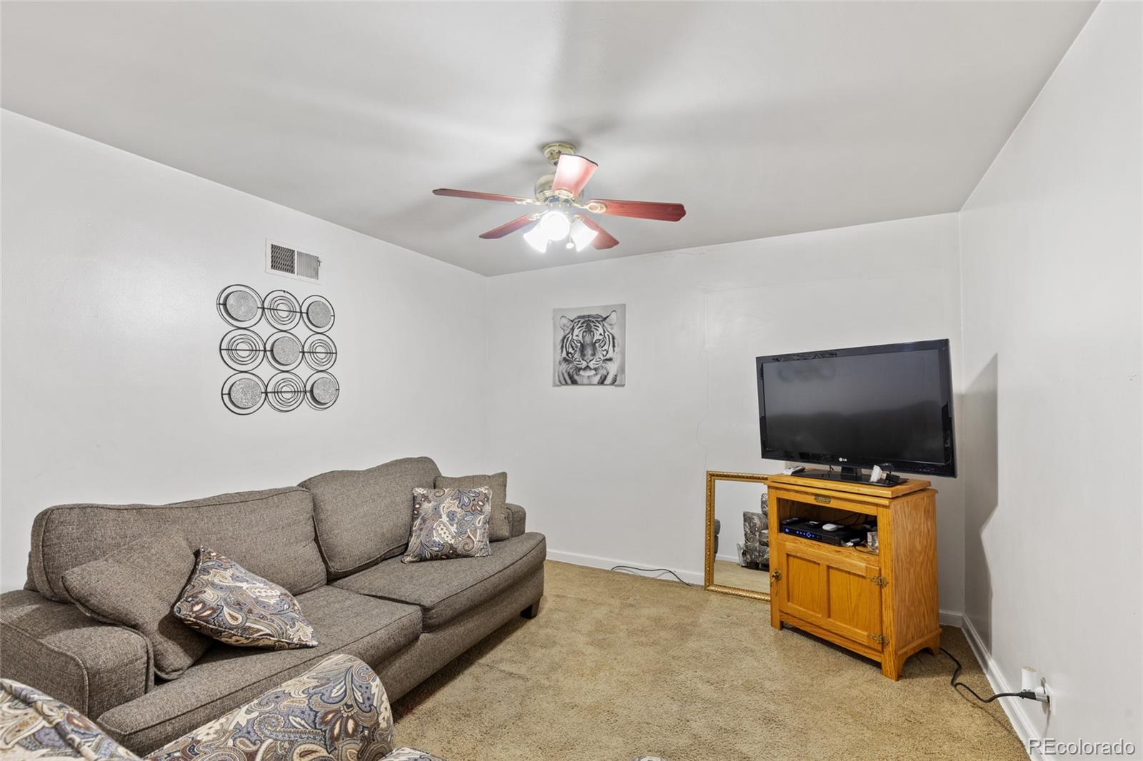 MLS Image #13 for 2631  kearney street,denver, Colorado