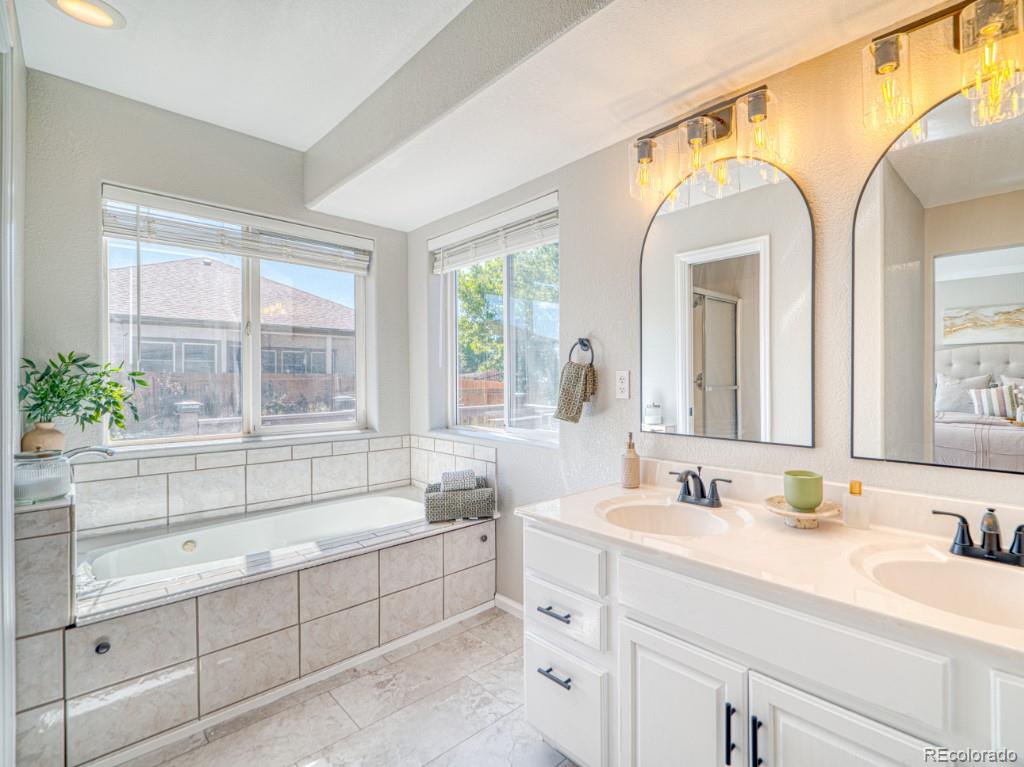 MLS Image #14 for 7809 s flower street,littleton, Colorado