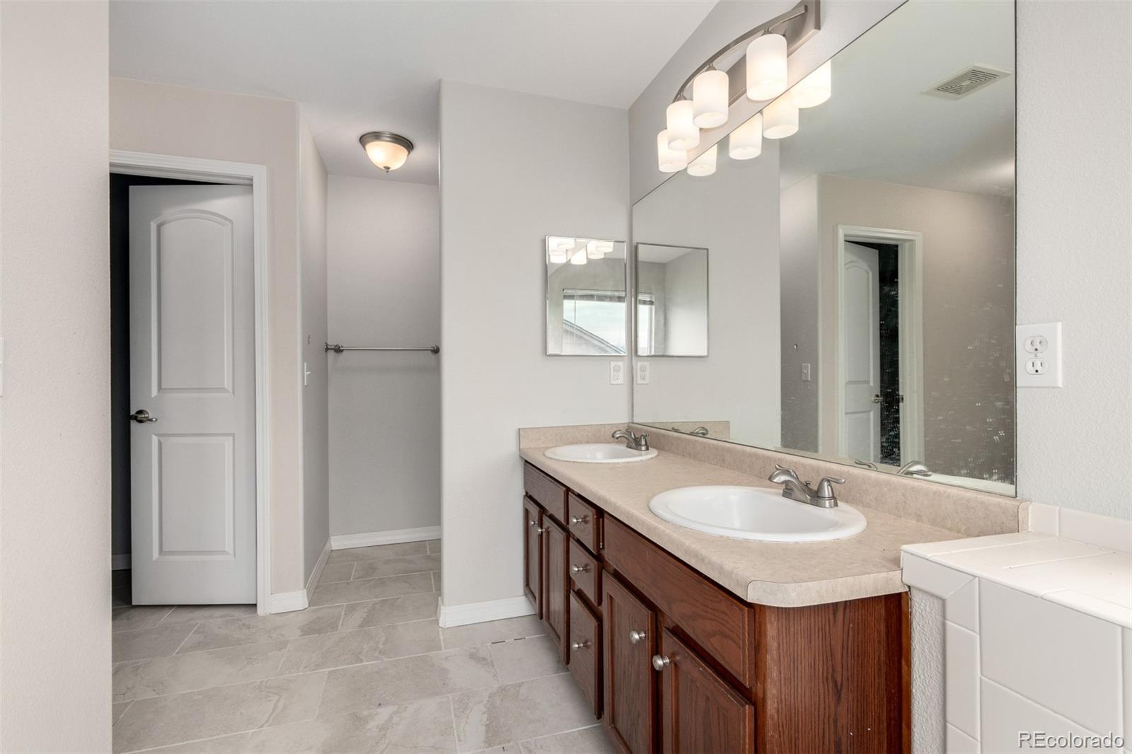 MLS Image #15 for 2034  lillian way,colorado springs, Colorado