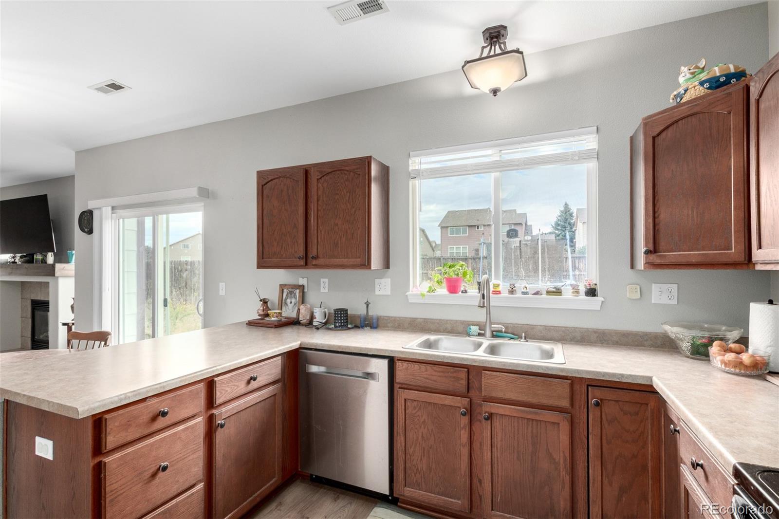 MLS Image #6 for 2034  lillian way,colorado springs, Colorado