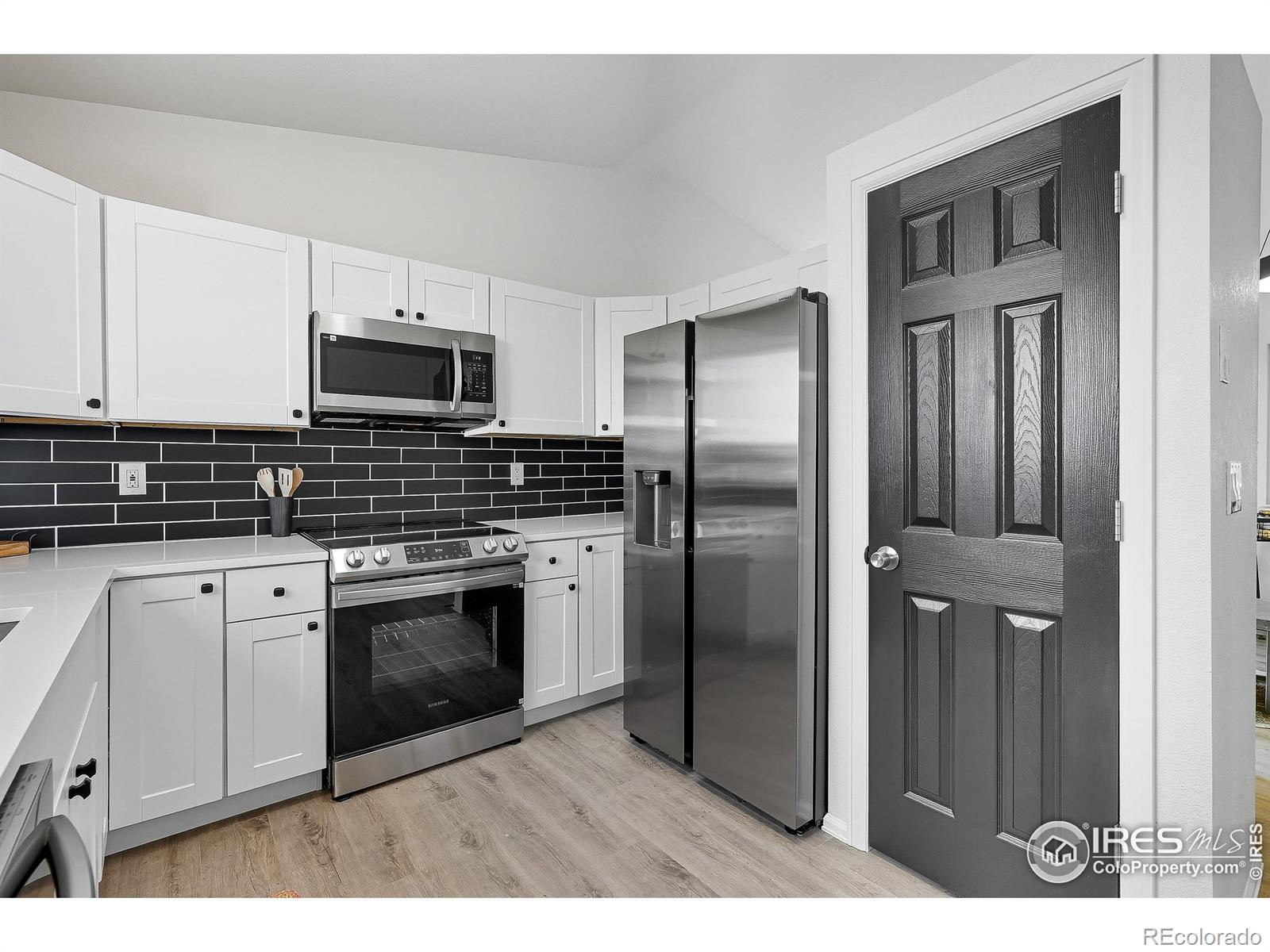 MLS Image #11 for 381 e mountain ash street,milliken, Colorado