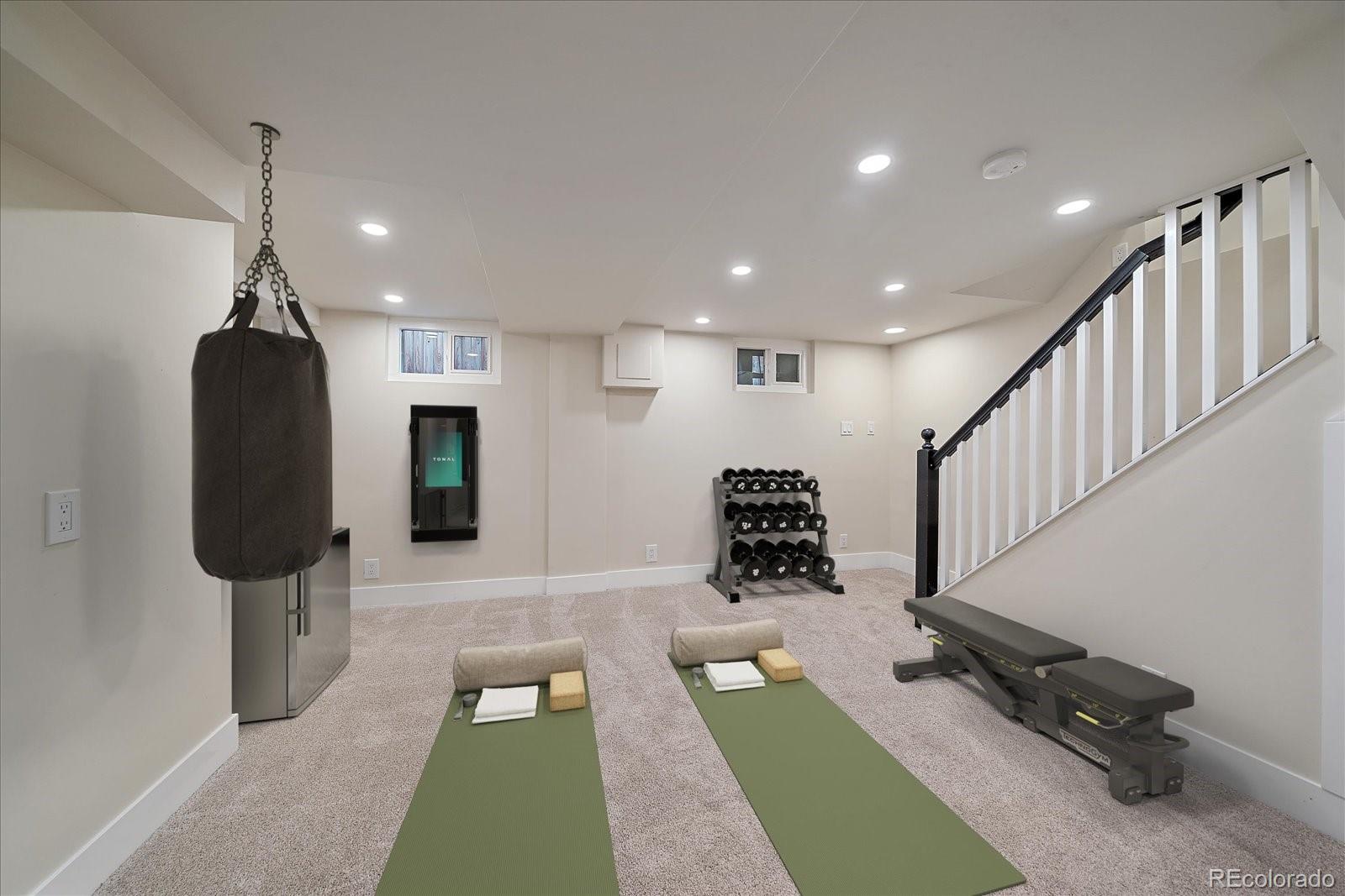 MLS Image #10 for 2082 s lincoln street,denver, Colorado