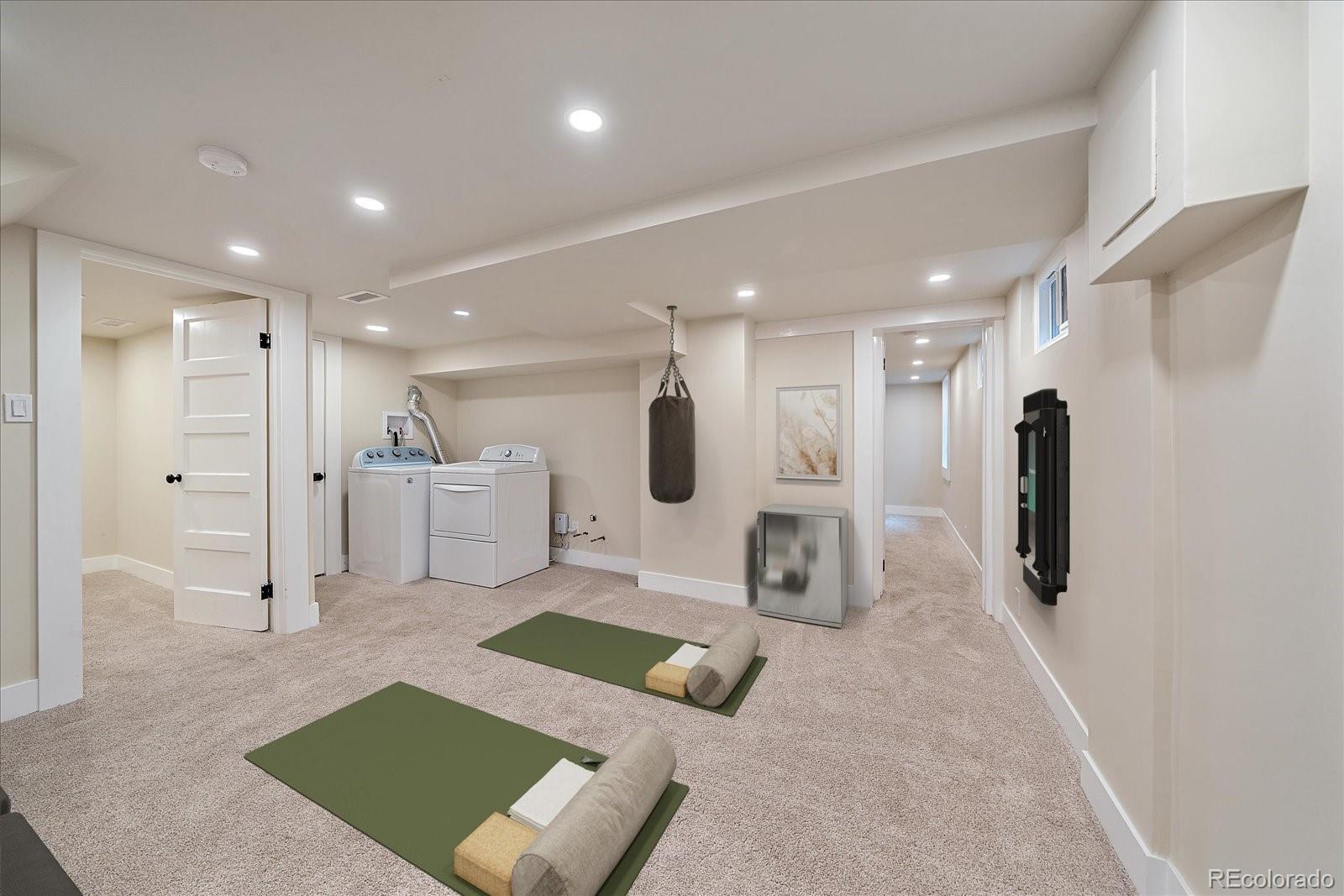 MLS Image #11 for 2082 s lincoln street,denver, Colorado