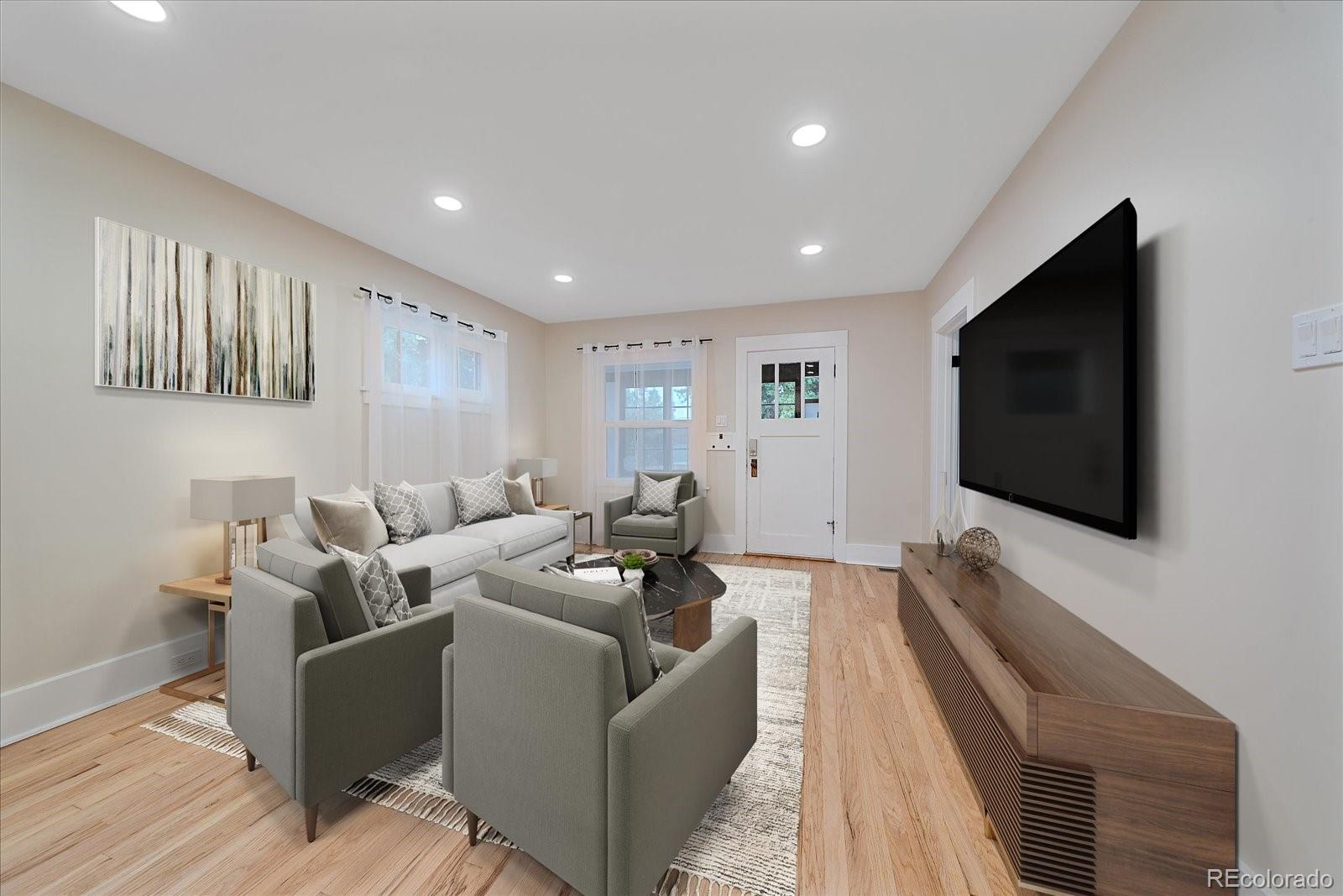 MLS Image #2 for 2082 s lincoln street,denver, Colorado