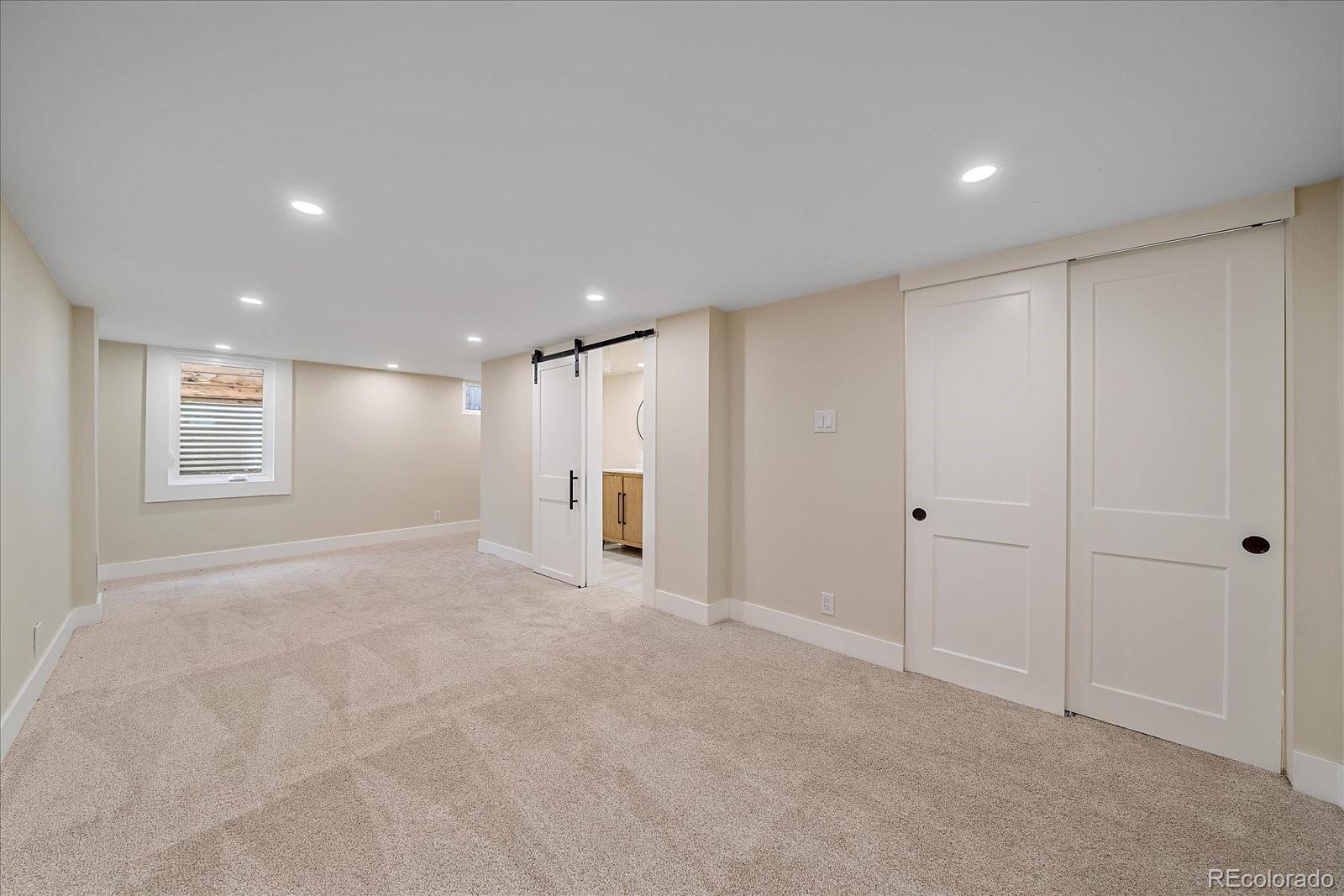 MLS Image #21 for 2082 s lincoln street,denver, Colorado