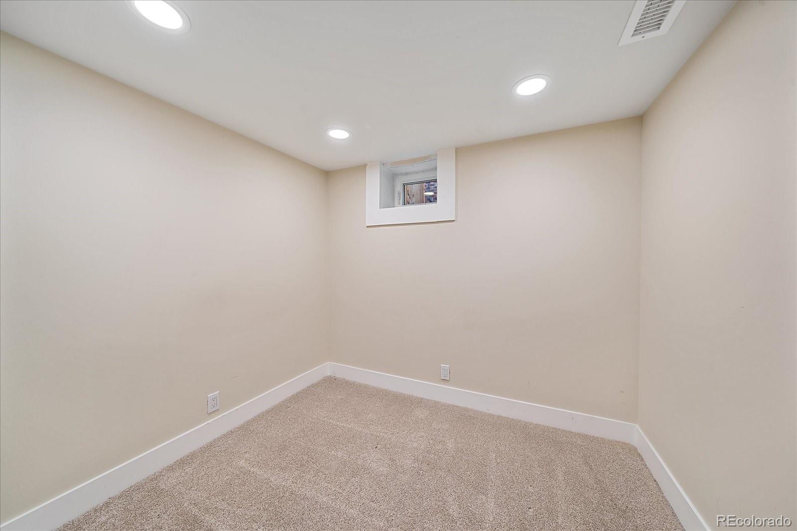 MLS Image #22 for 2082 s lincoln street,denver, Colorado