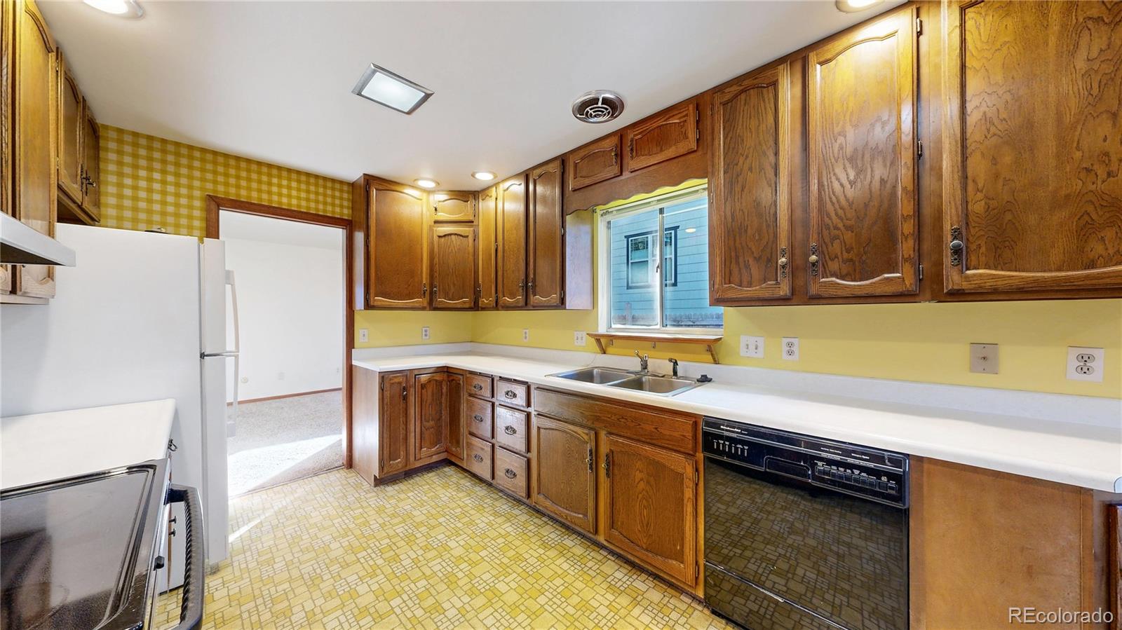 MLS Image #13 for 5529 s greenwood street,littleton, Colorado