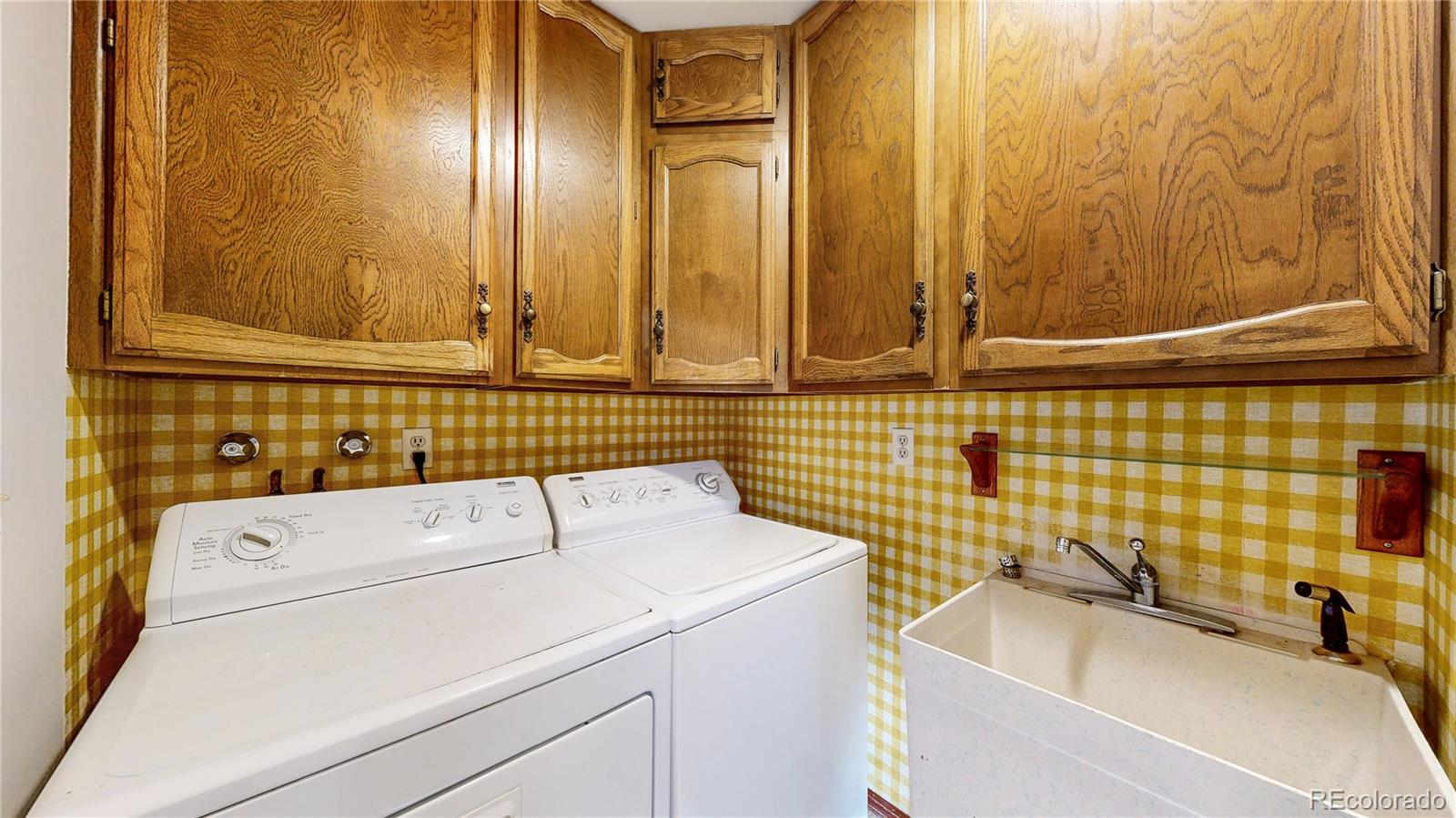 MLS Image #15 for 5529 s greenwood street,littleton, Colorado