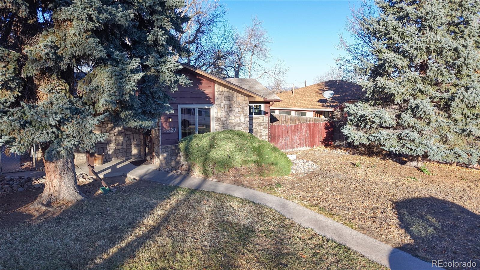 MLS Image #2 for 5529 s greenwood street,littleton, Colorado