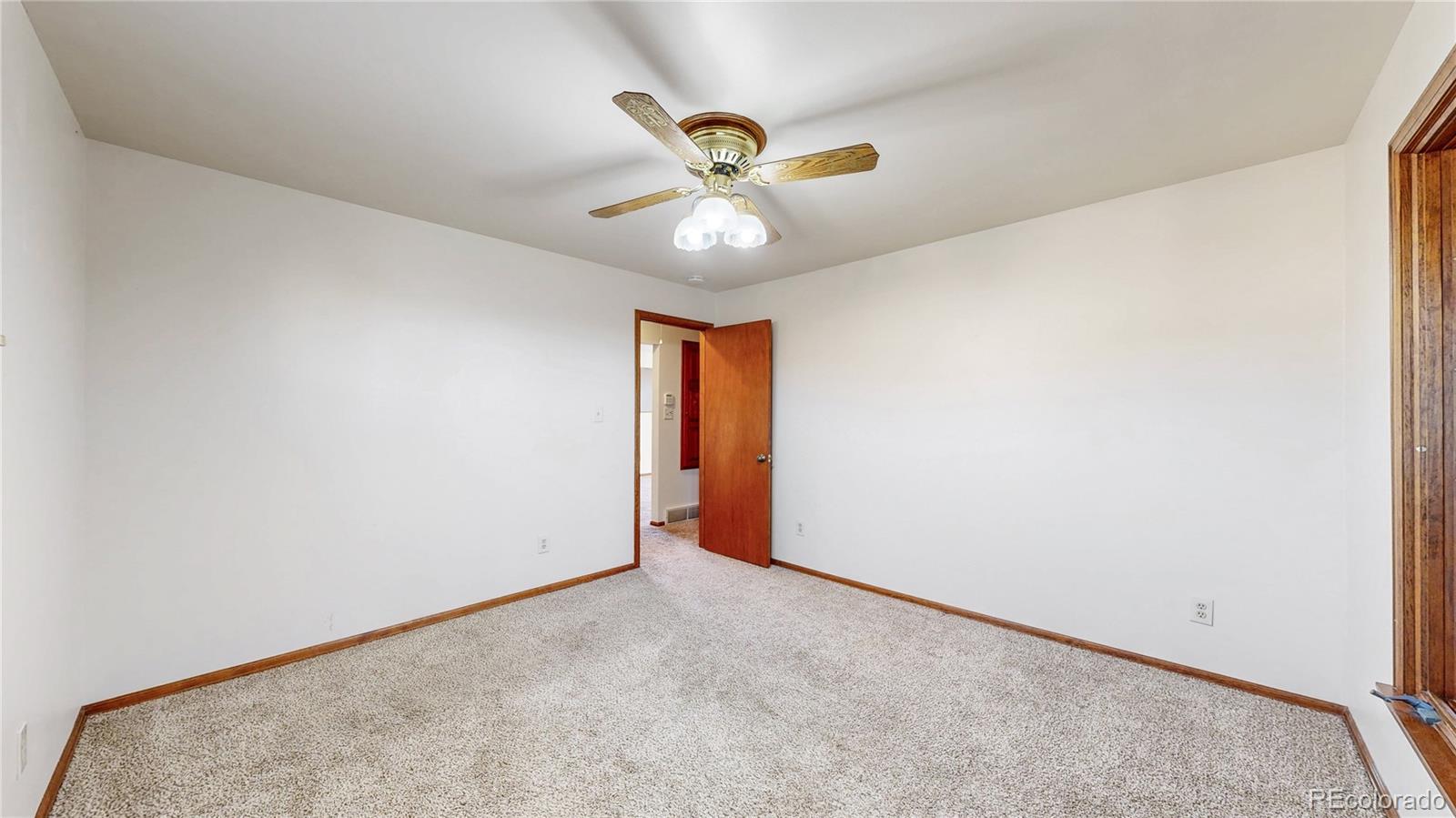 MLS Image #20 for 5529 s greenwood street,littleton, Colorado