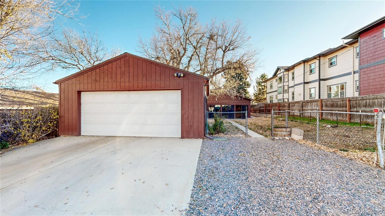 MLS Image #42 for 5529 s greenwood street,littleton, Colorado
