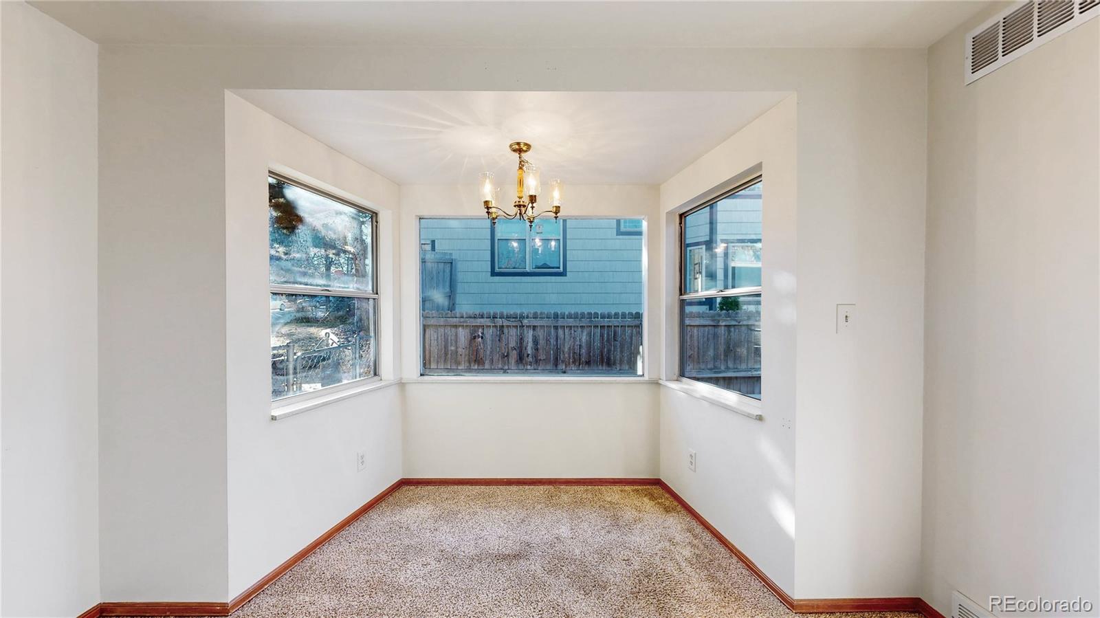 MLS Image #8 for 5529 s greenwood street,littleton, Colorado