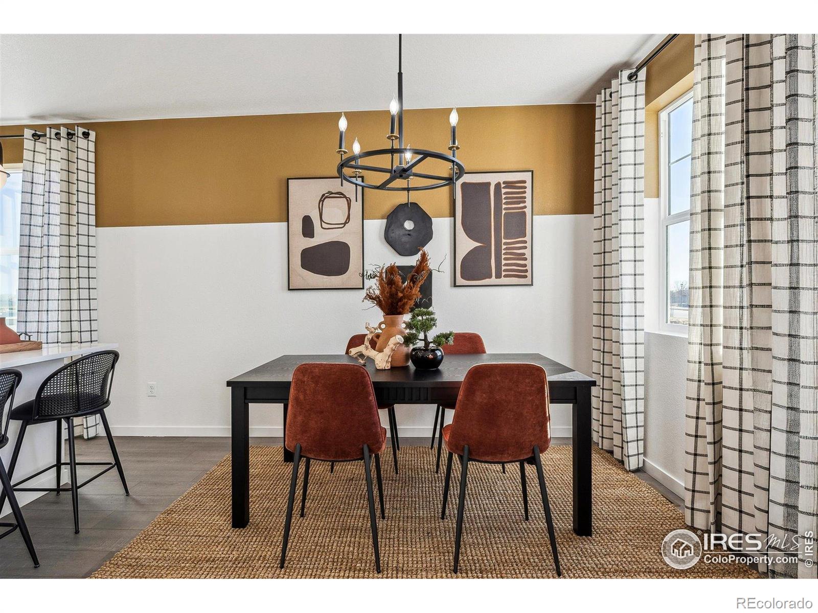 MLS Image #9 for 917  logan peak way,berthoud, Colorado
