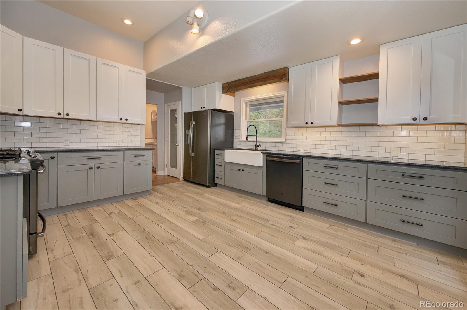 MLS Image #14 for 4036  kalamath drive,larkspur, Colorado