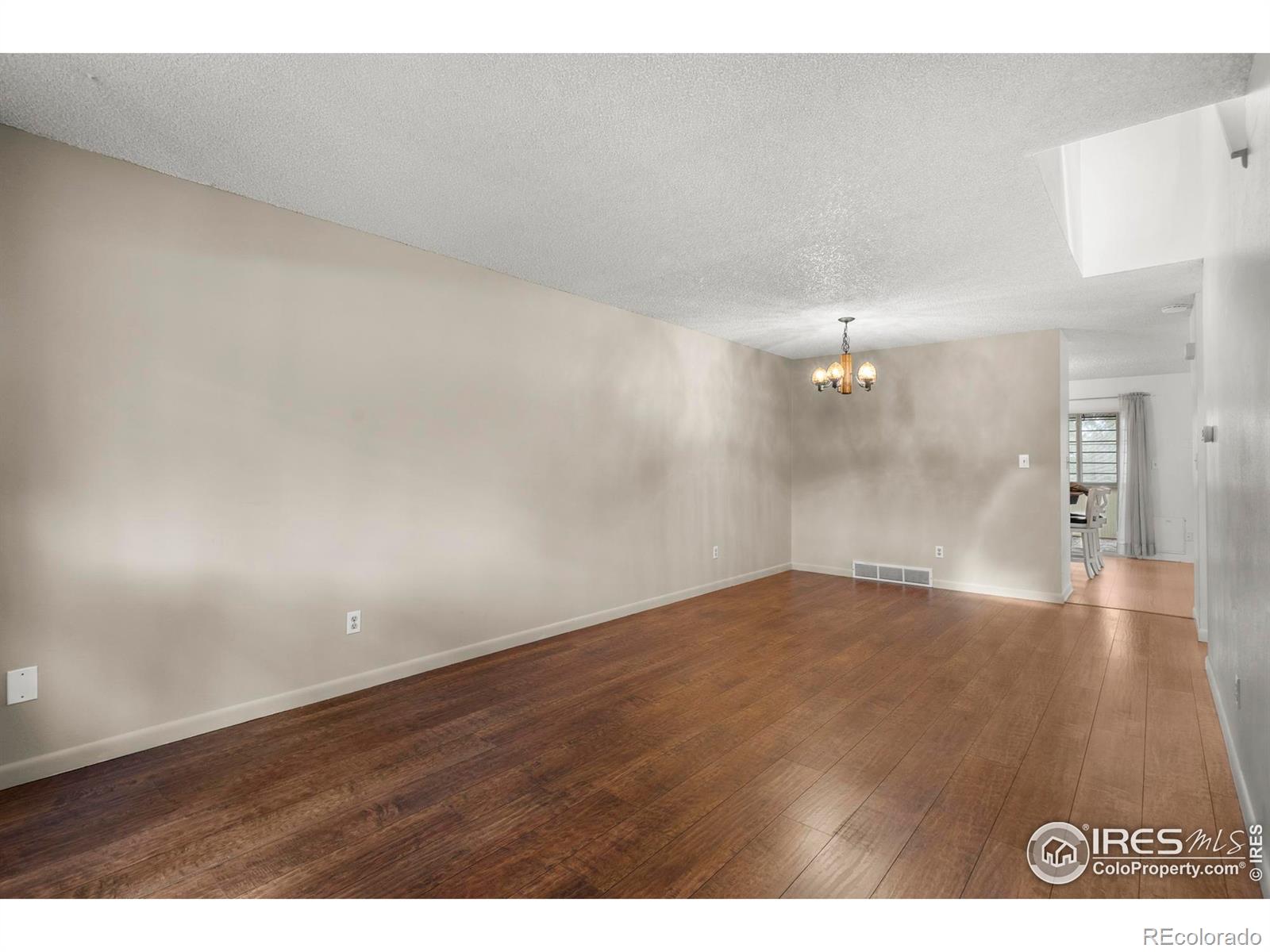 MLS Image #3 for 4307 w 9th st rd,greeley, Colorado