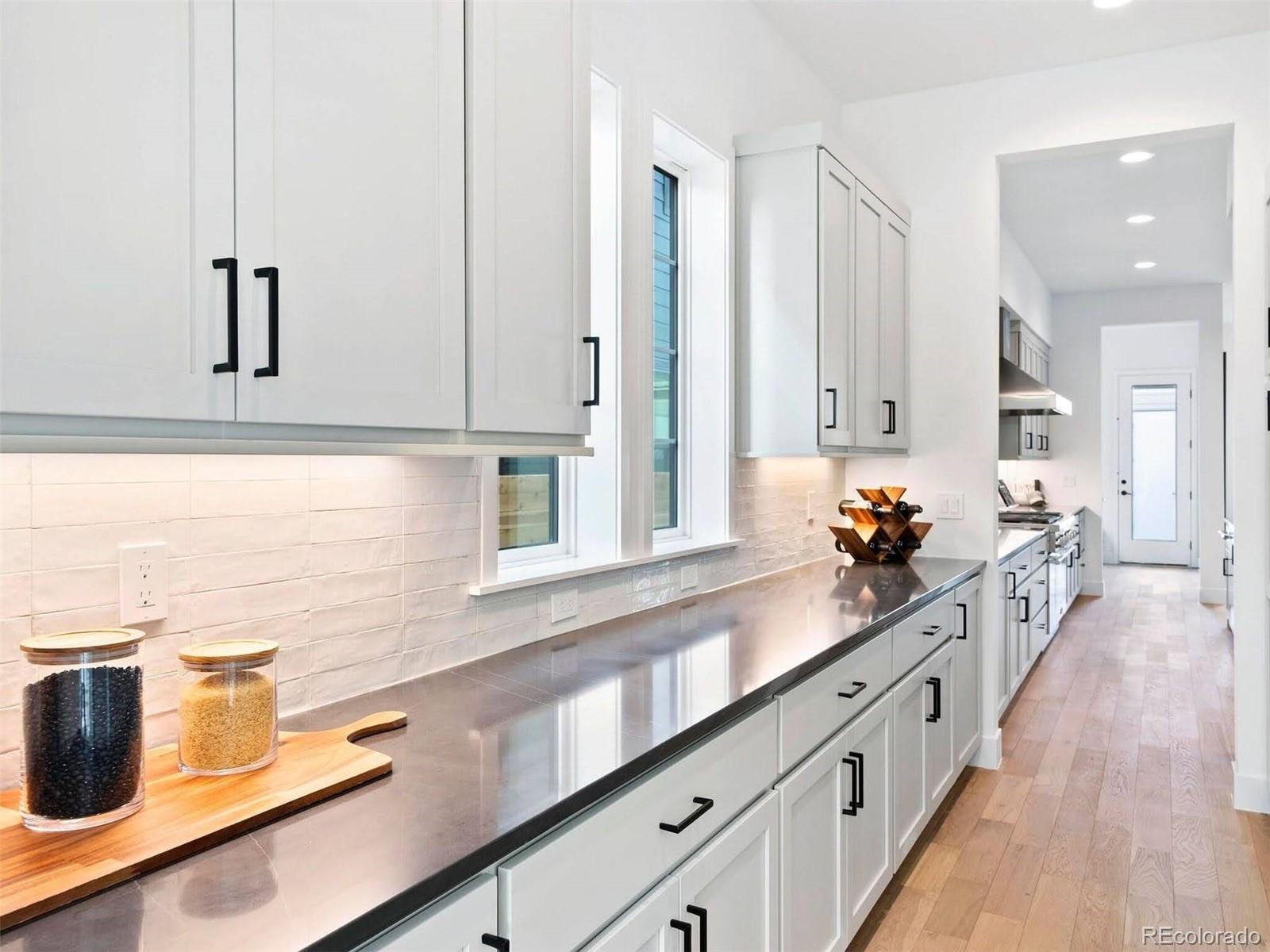MLS Image #12 for 2255 s monroe street,denver, Colorado