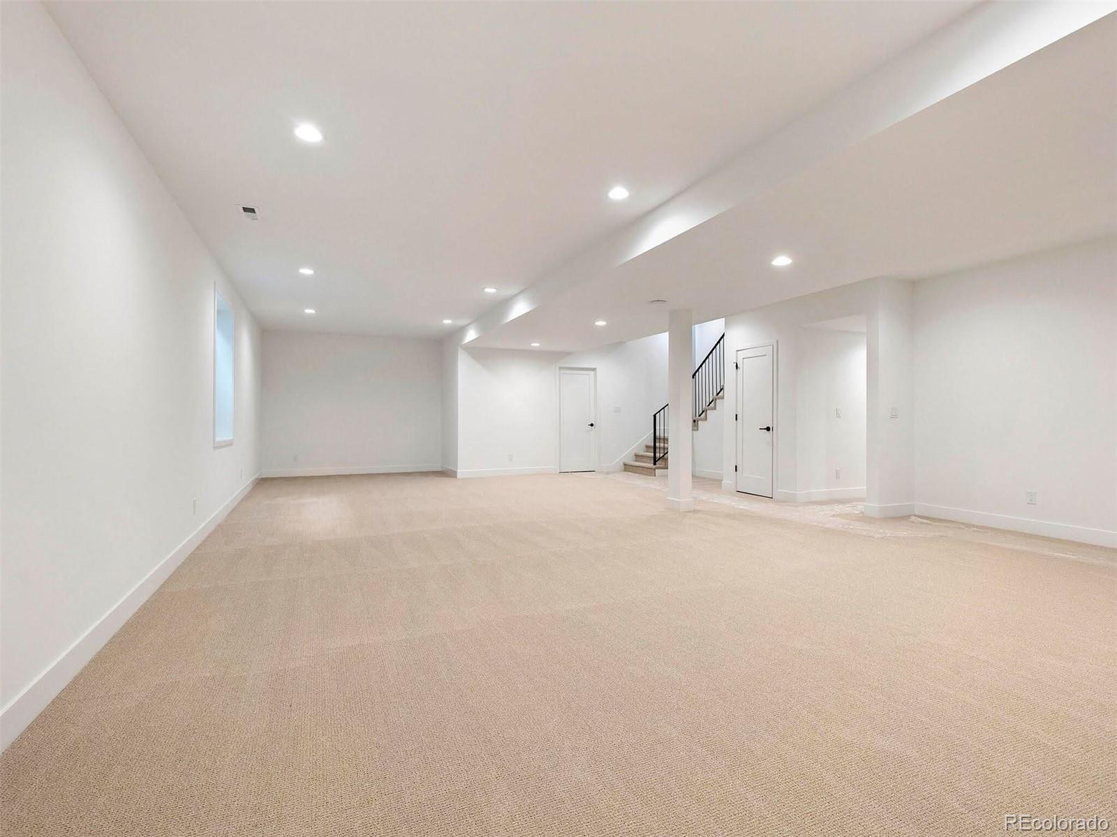 MLS Image #40 for 2255 s monroe street,denver, Colorado