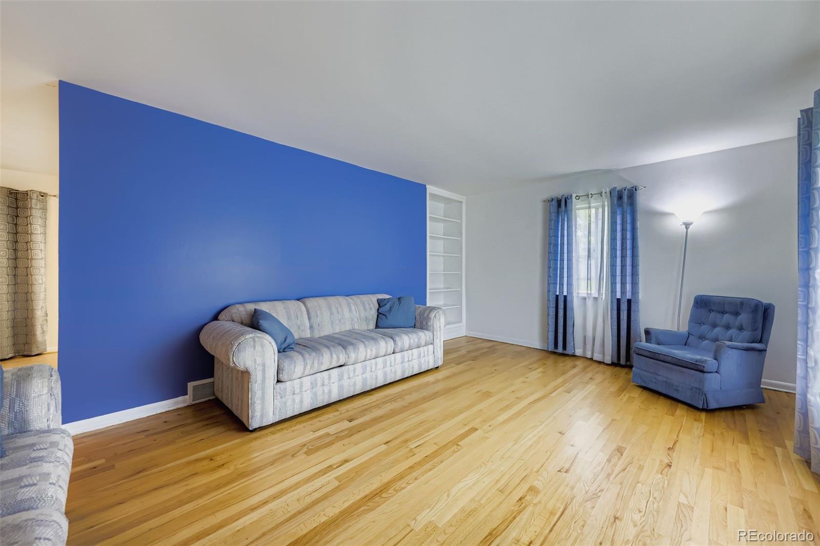 MLS Image #3 for 1693 s elm street,denver, Colorado