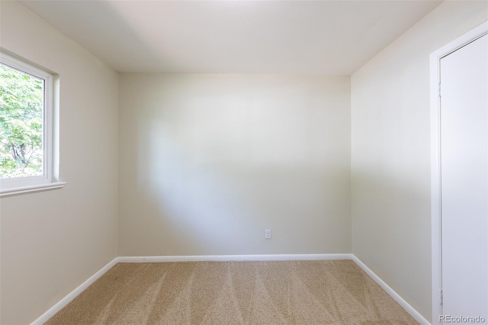 MLS Image #14 for 1544 s clay street,denver, Colorado