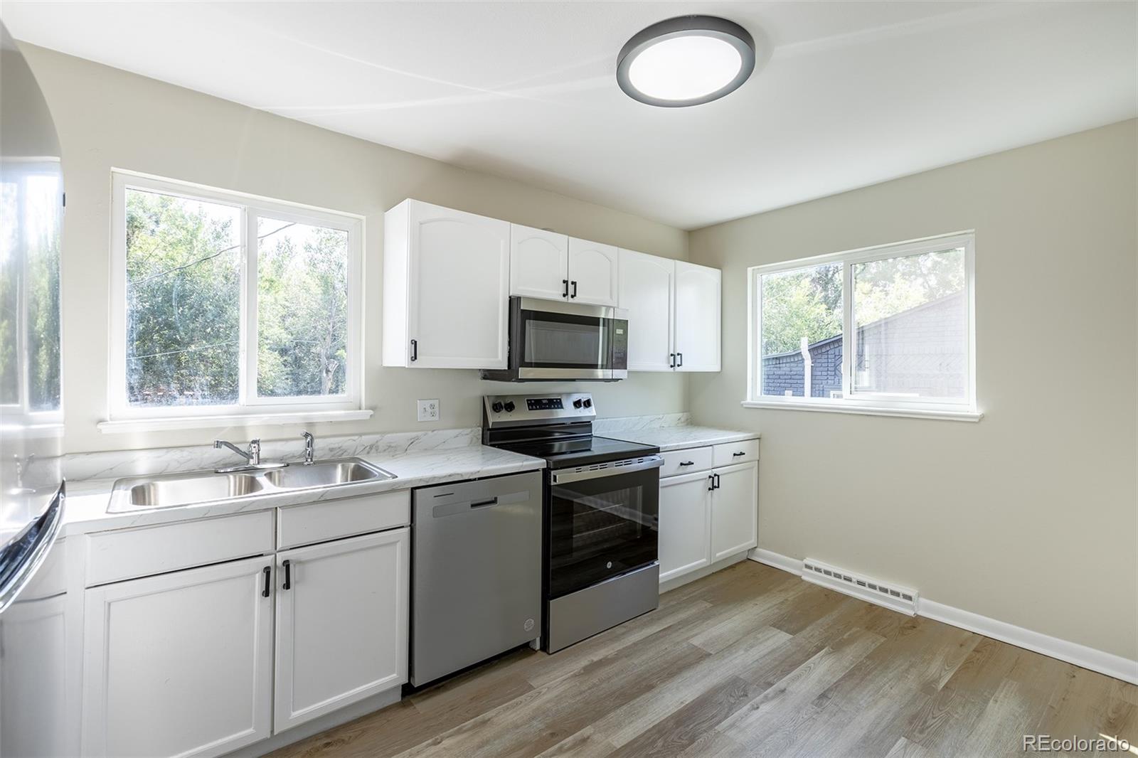 MLS Image #5 for 1544 s clay street,denver, Colorado