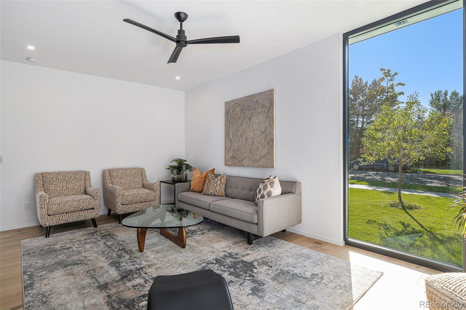 MLS Image #16 for 1626 s sherman street,denver, Colorado