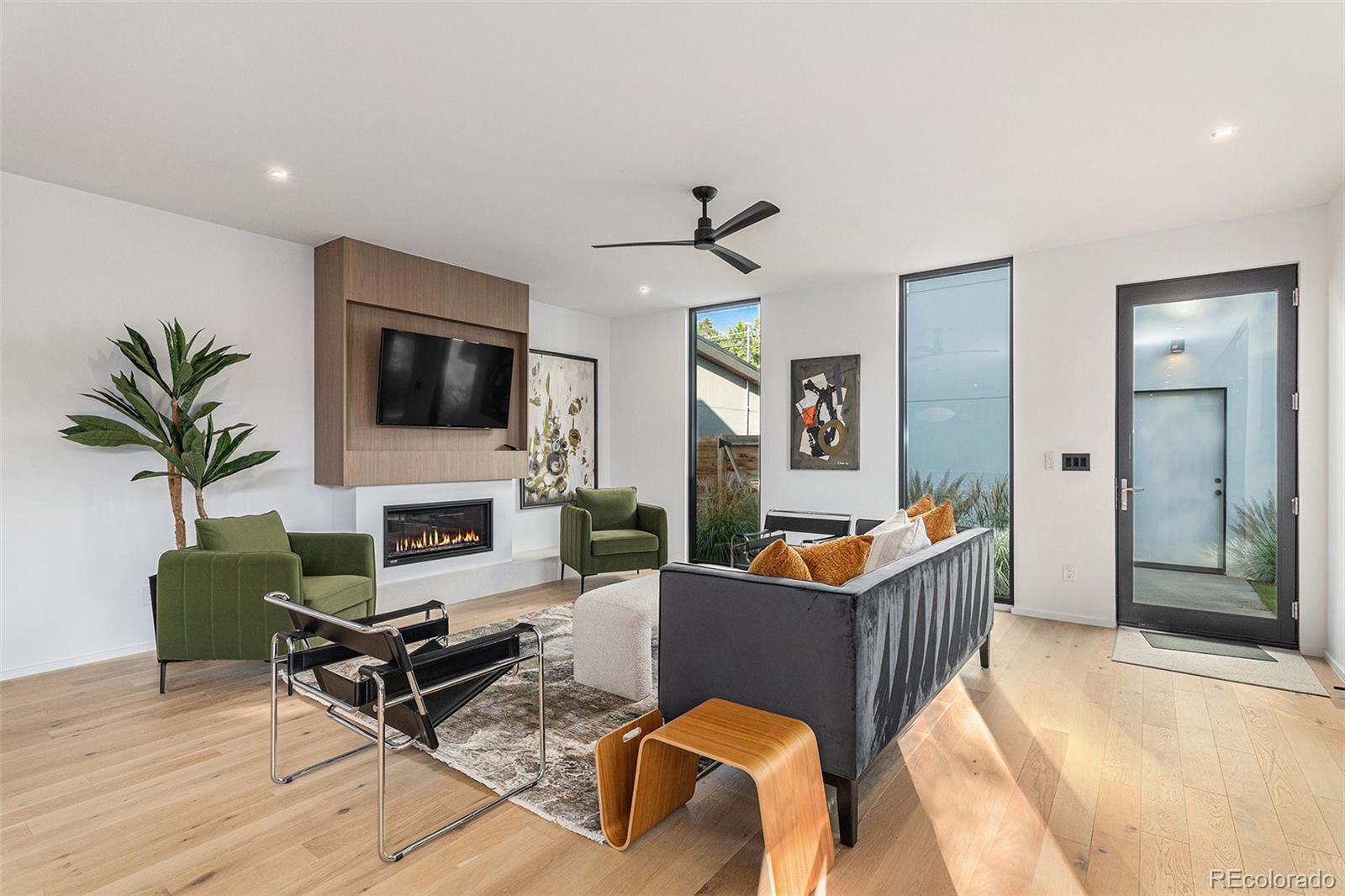 MLS Image #17 for 1626 s sherman street,denver, Colorado