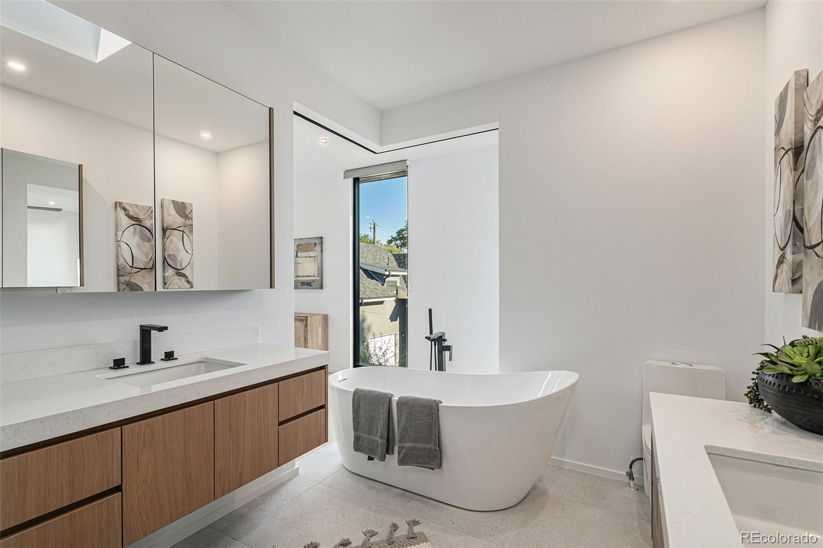 MLS Image #27 for 1626 s sherman street,denver, Colorado