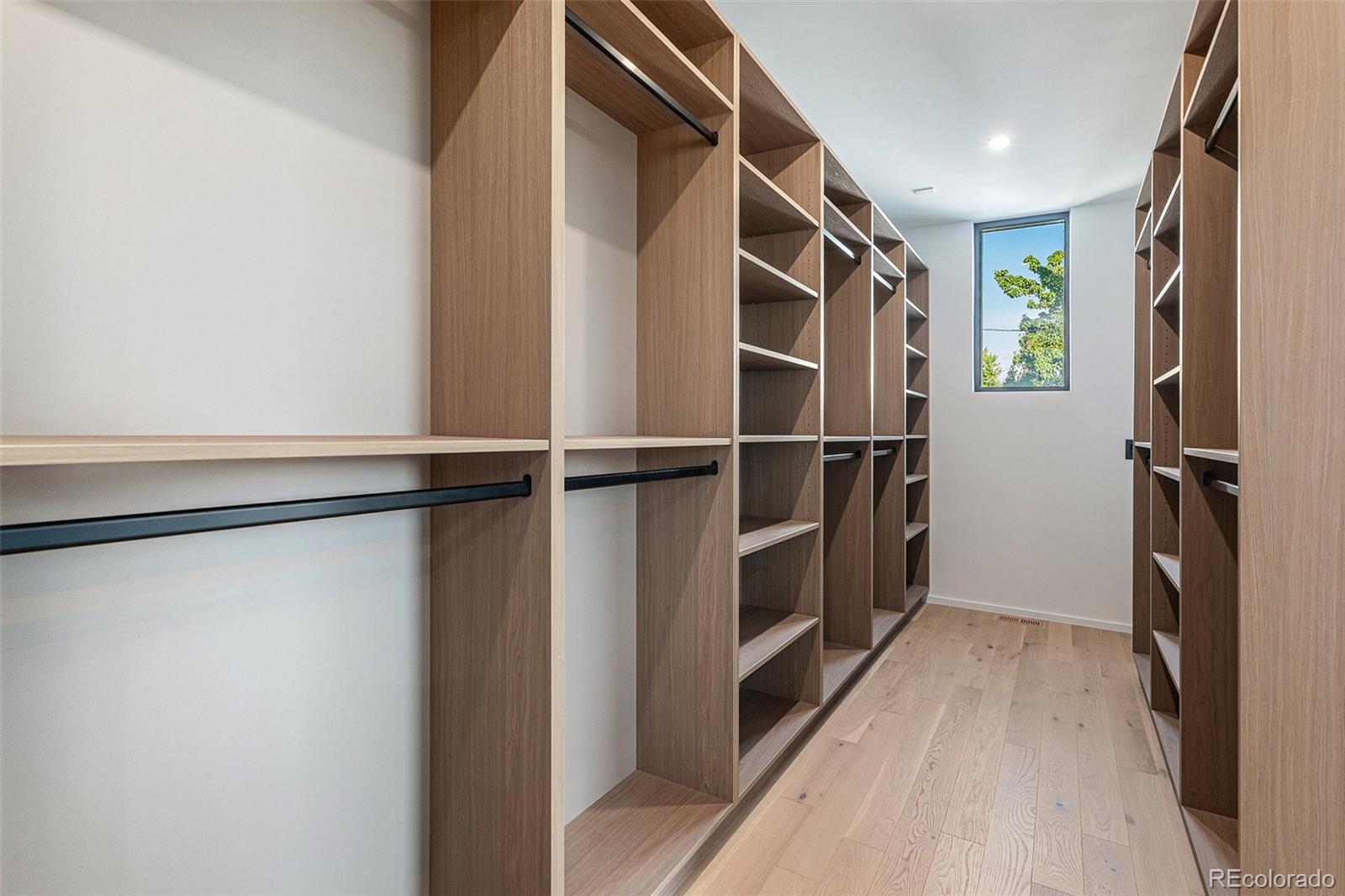 MLS Image #29 for 1626 s sherman street,denver, Colorado