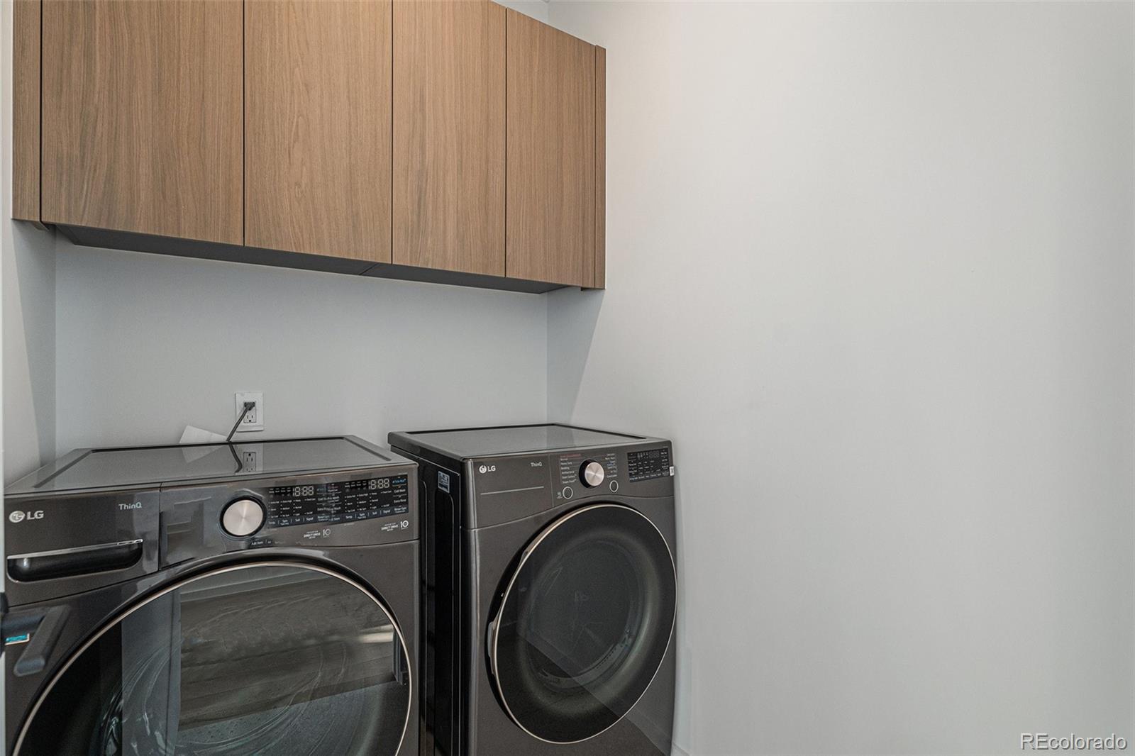 MLS Image #30 for 1626 s sherman street,denver, Colorado