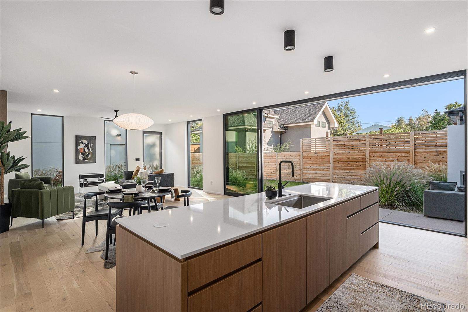 MLS Image #5 for 1626 s sherman street,denver, Colorado