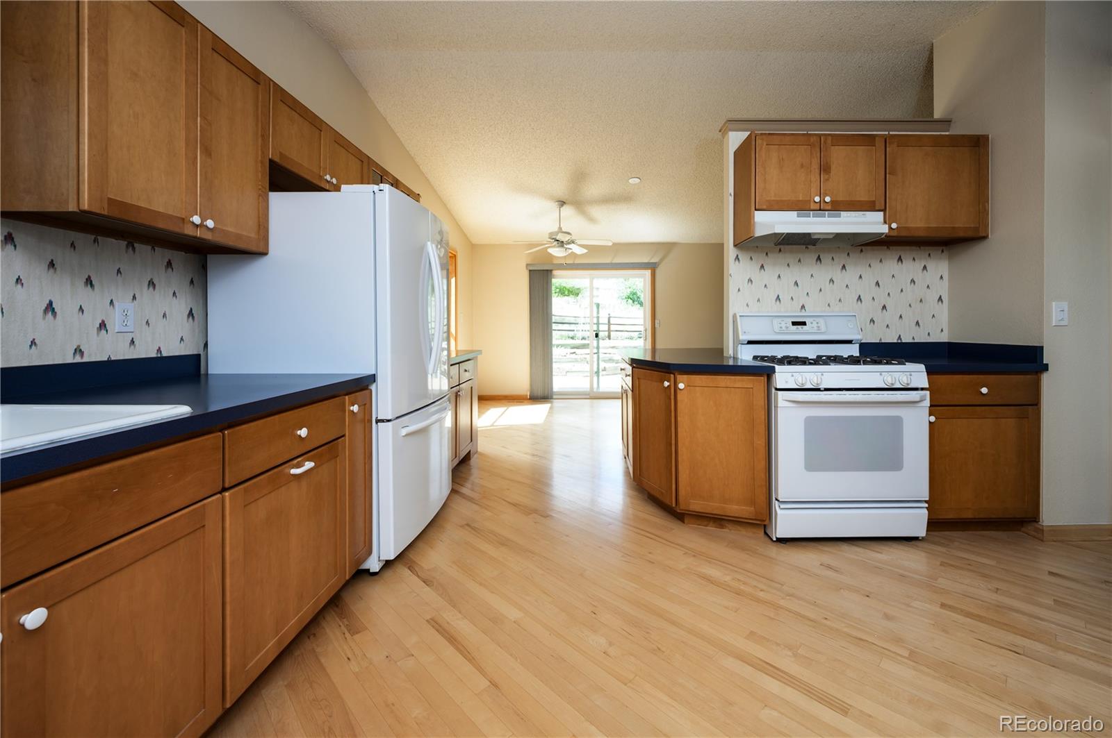 MLS Image #5 for 352  waco court,colorado springs, Colorado