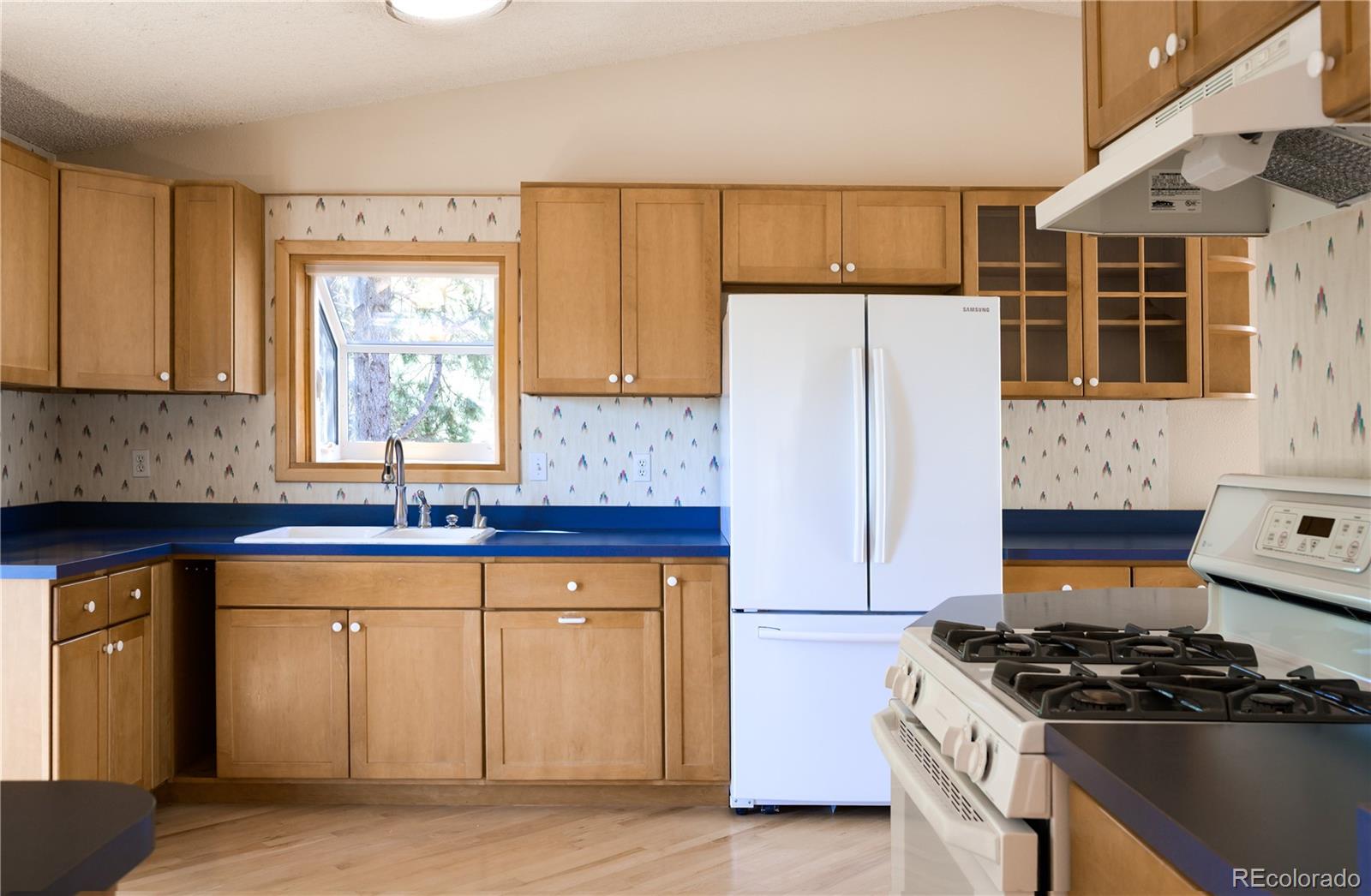 MLS Image #7 for 352  waco court,colorado springs, Colorado