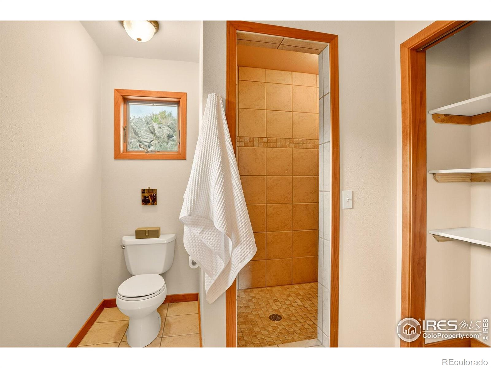 MLS Image #24 for 575  bulwark ridge drive,glen haven, Colorado