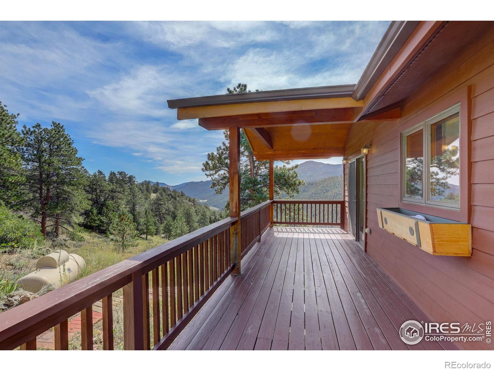 MLS Image #5 for 575  bulwark ridge drive,glen haven, Colorado