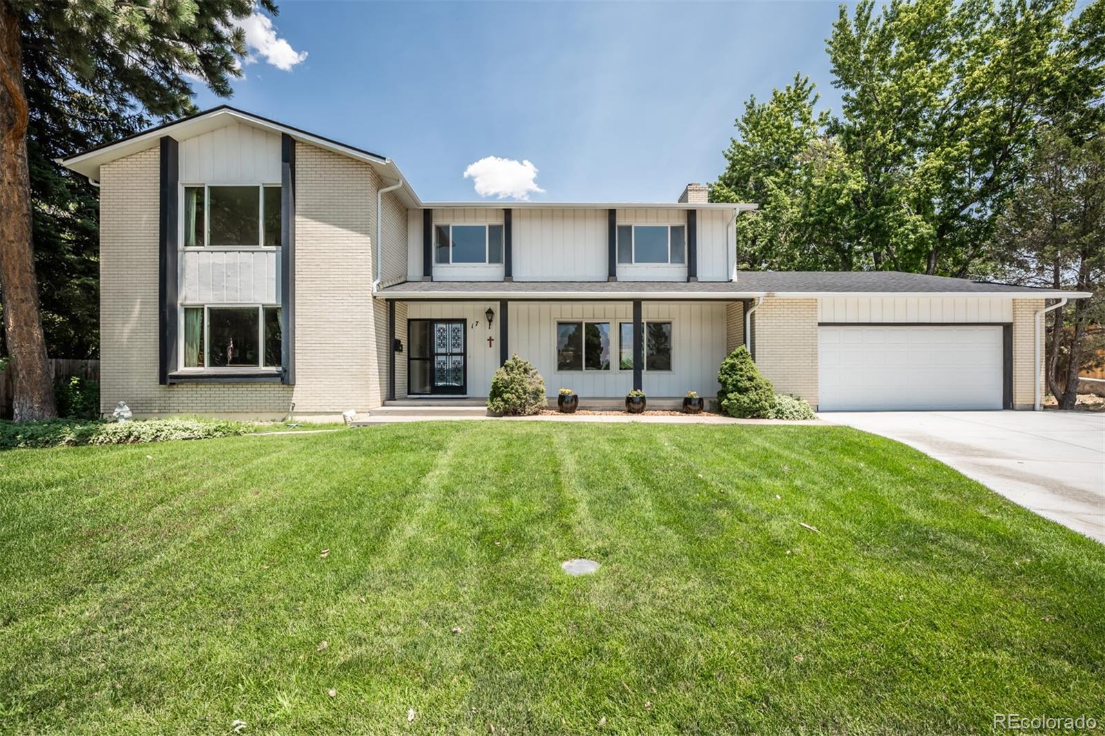MLS Image #0 for 17  heaton place,pueblo, Colorado
