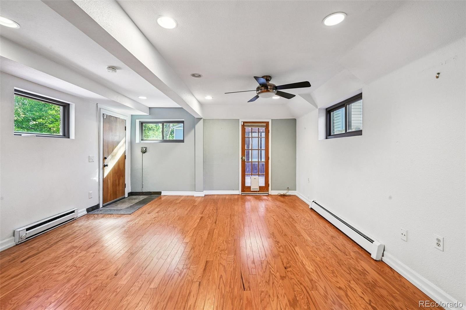 MLS Image #26 for 2675 s race street,denver, Colorado