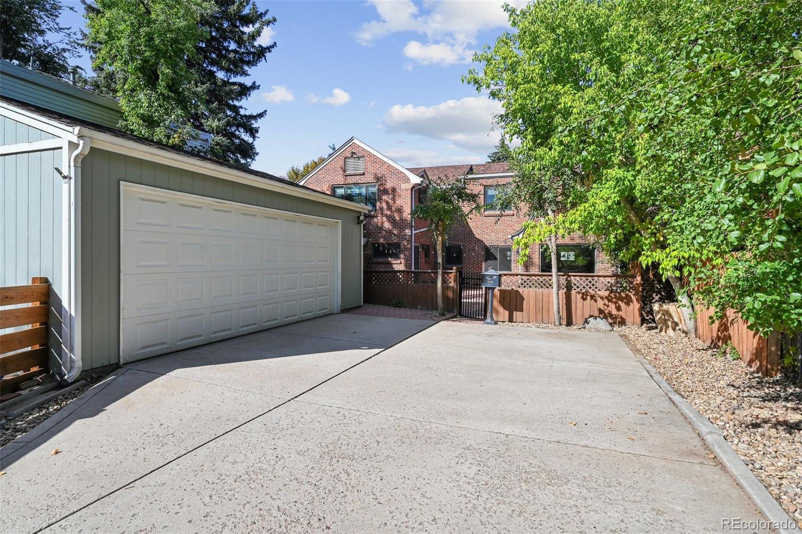 MLS Image #31 for 2675 s race street,denver, Colorado